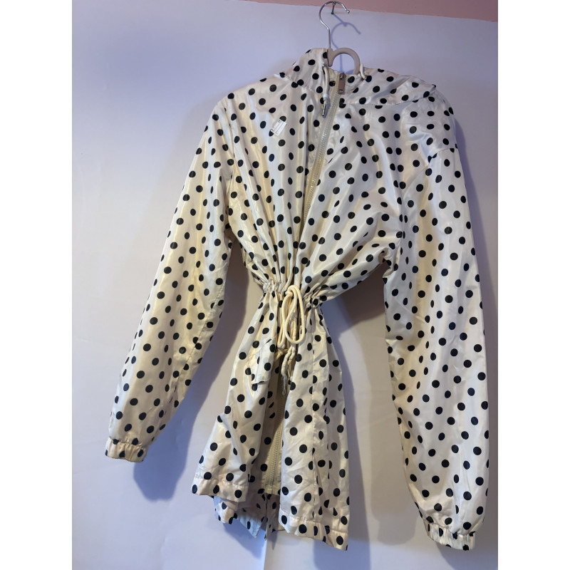 płaszczyk w groszki damski